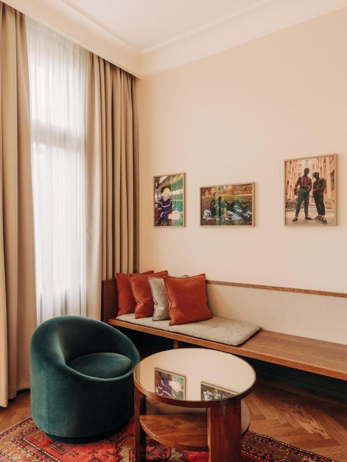 Boutique Hotel Chateau Royal Berlin Exterior foto The interior of the hotel