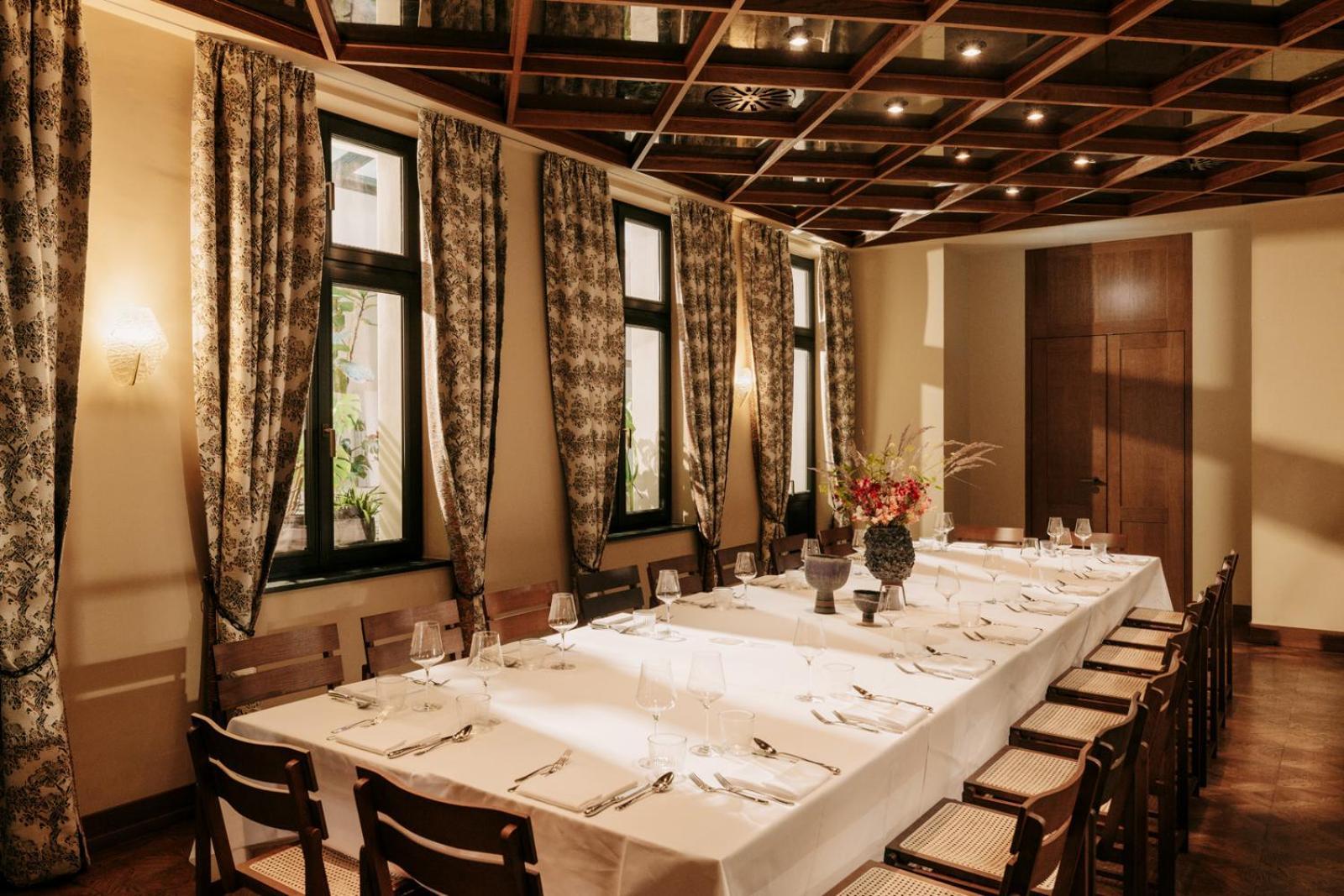 Boutique Hotel Chateau Royal Berlin Exterior foto The restaurant
